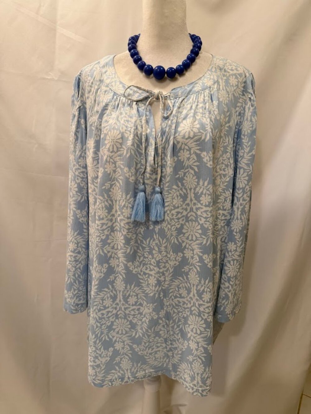 NWOT STYLE & Co Light Blue and White Floral Print Boho Peasant Blouse - 2x